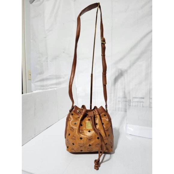 Authentic MCM Visetos Essential Drawstring Bucket Bag Cognac - Picture 1 of 16